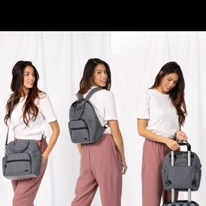 Lug Canter Convertible Crossbody/Backpack Black